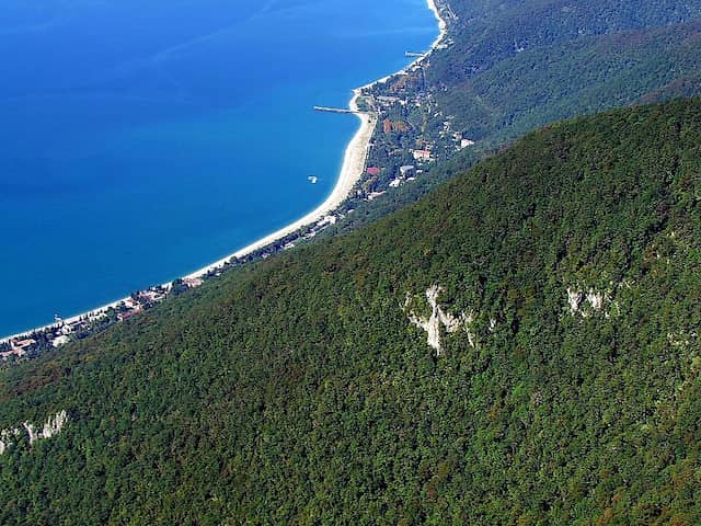 Отдых из Барнаула в Абхазию